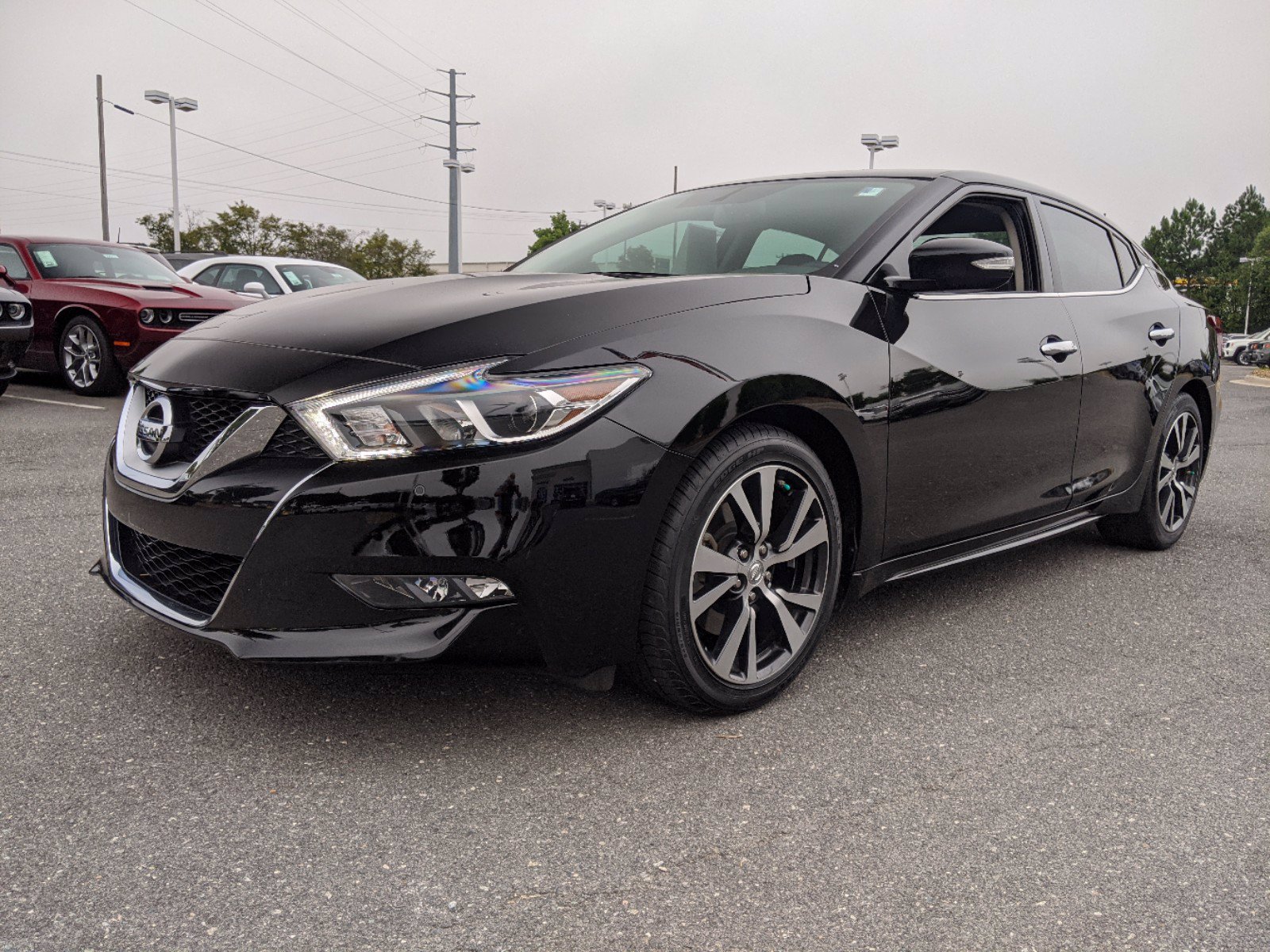 Pre-Owned 2017 Nissan Maxima SV With Navigation