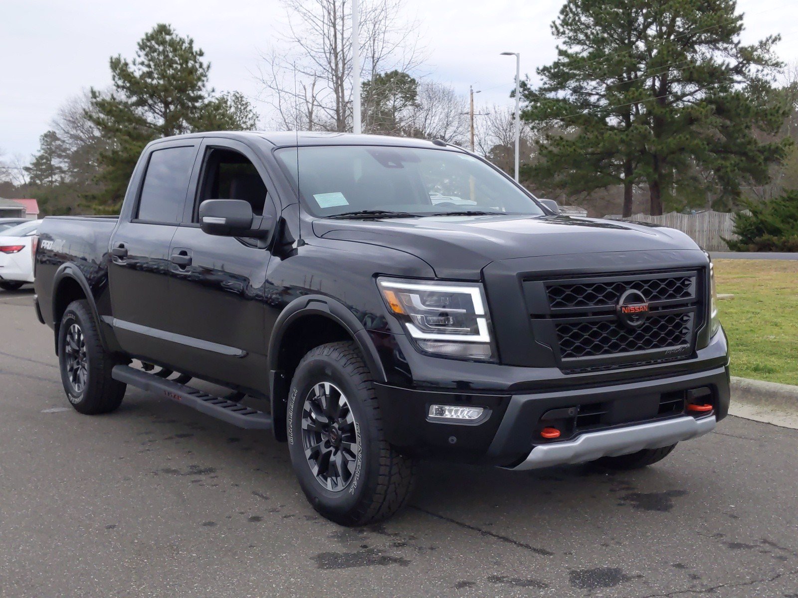 New 2020 Nissan Titan Pro 4x With Navigation And 4wd 0487