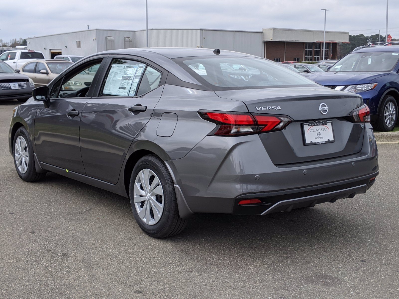 New 2020 Nissan Versa S FWD 4dr Car