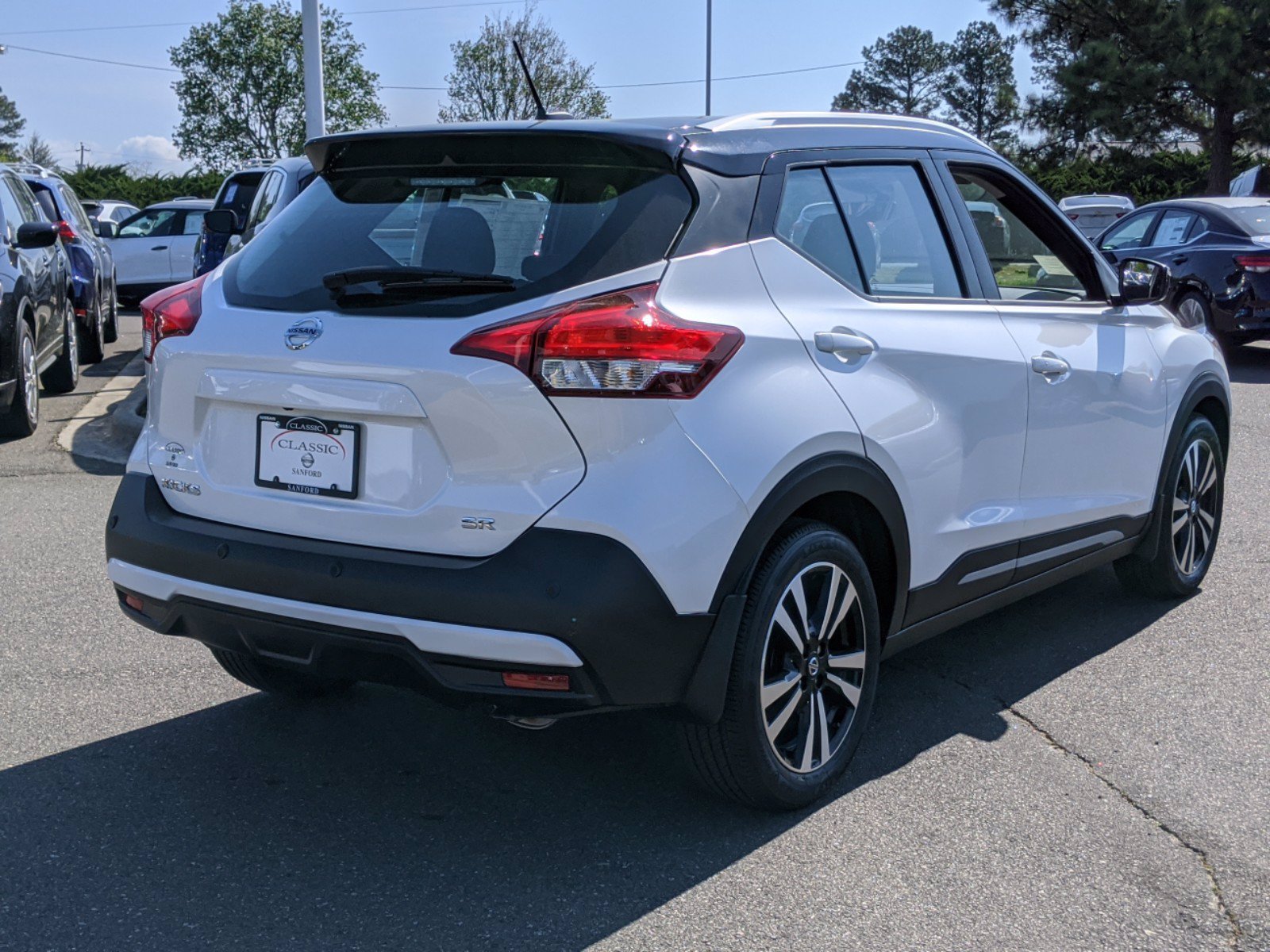 Nissan kicks sr