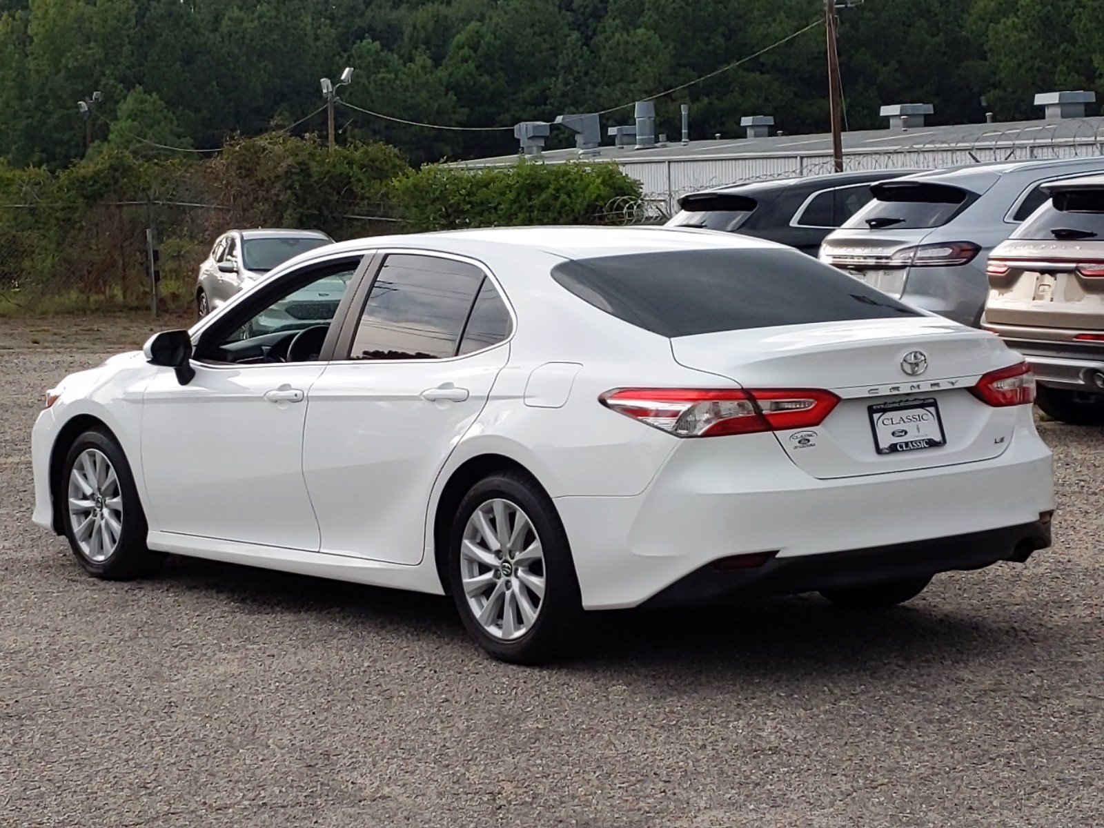 Pre-Owned 2018 Toyota Camry LE FWD 4dr Car