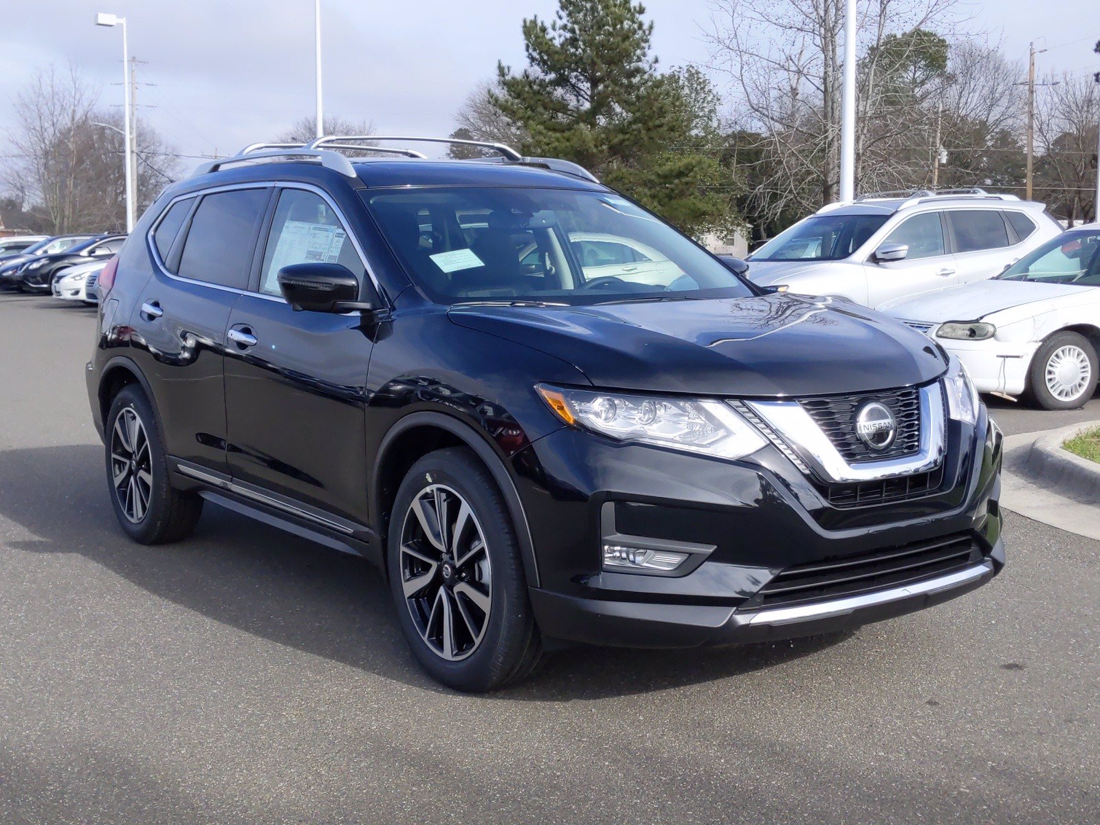 New 2020 Nissan Rogue SL With Navigation