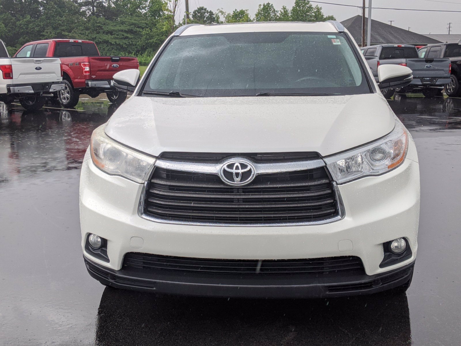 Pre-owned 2014 Toyota Highlander Xle With Navigation