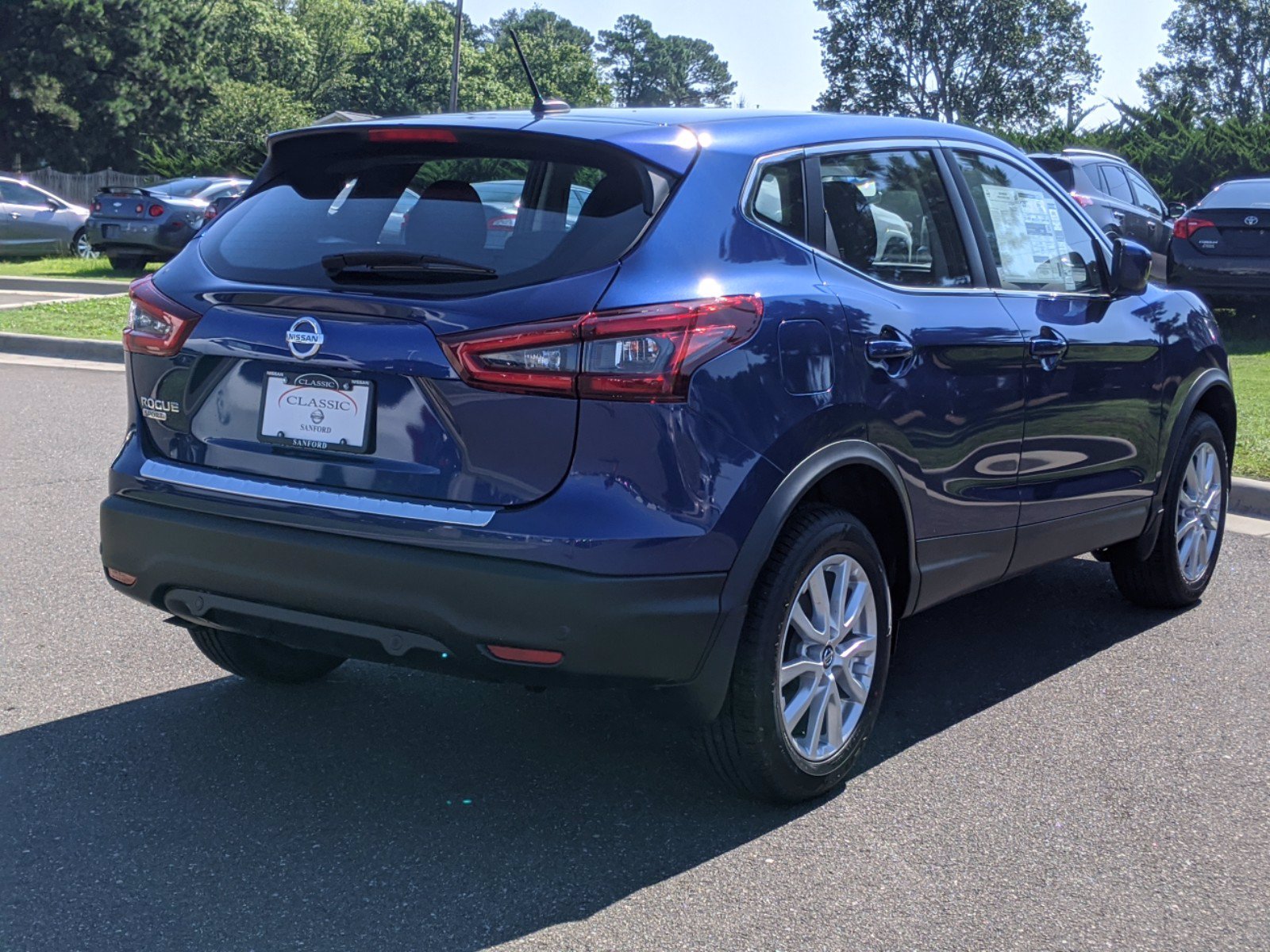 nissan rogue msrp