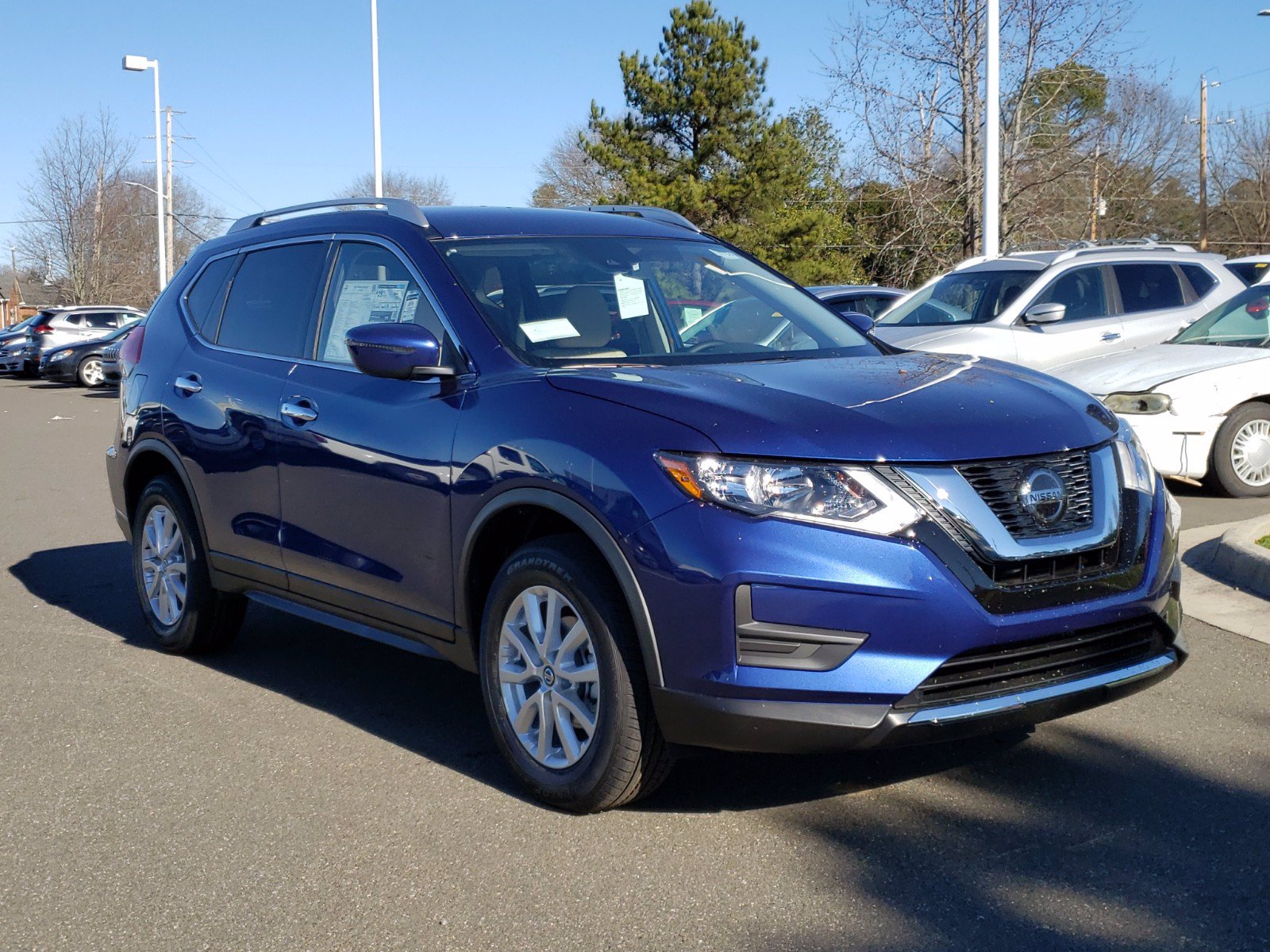 new-2020-nissan-rogue-sv-fwd-sport-utility